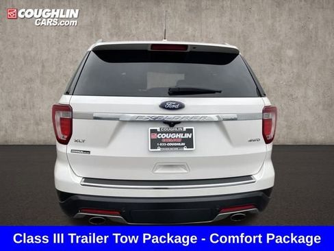 Used 2018 Ford Explorer XLT w/ Equipment Group 202A image 4