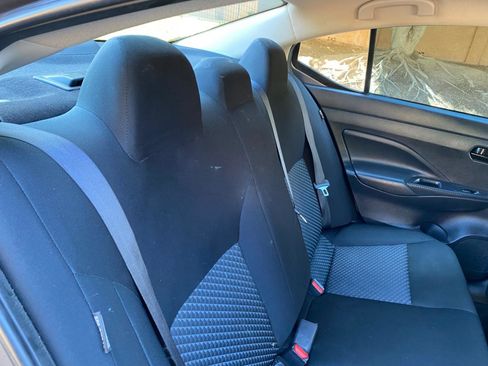 Used 2024 Nissan Versa S image 40