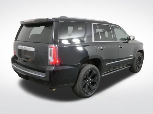Used 2016 GMC Yukon Denali w/ Open Road Package AWD/4WD image 3