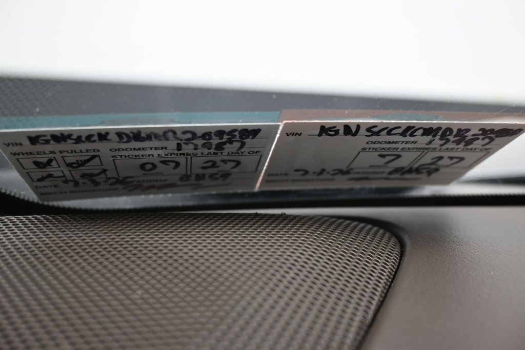 Used 2021 Chevrolet Suburban LT RWD image 9