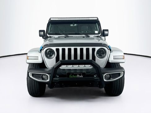 Used 2023 Jeep Wrangler Unlimited Sahara w/ Cold Weather Group AWD/4WD image 2