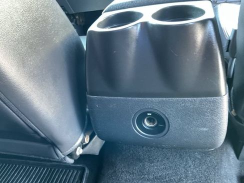 Used 2013 Ford F150 XLT w/ Mid Equipment Group AWD/4WD image 25