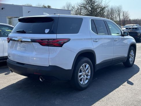 Certified 2023 Chevrolet Traverse LS image 3