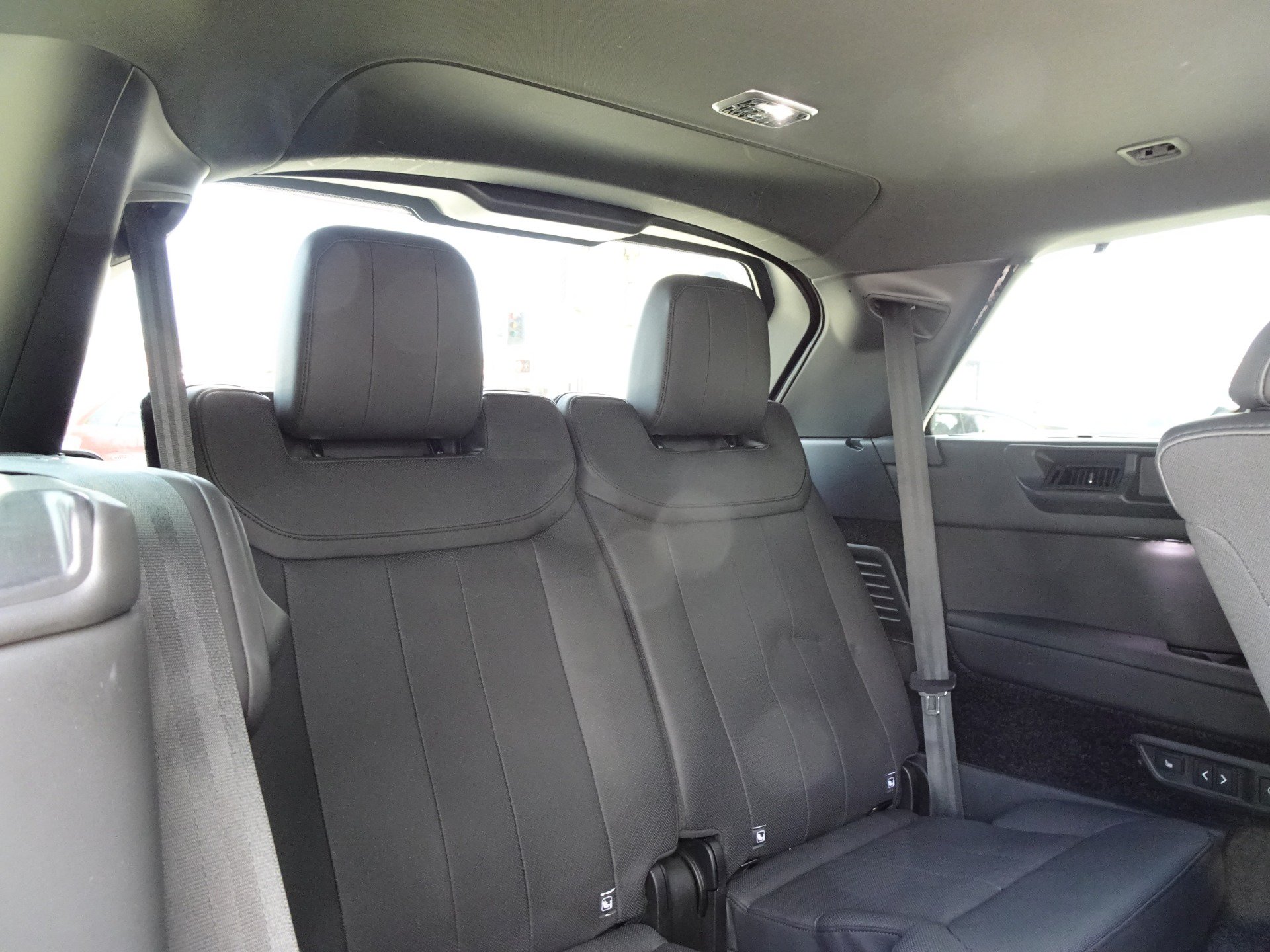 Used 2023 Land Rover Range Rover Long Wheelbase SE AWD/4WD image 22