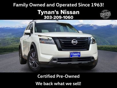 Used 2022 Nissan Pathfinder SV w/ SV Premium Package