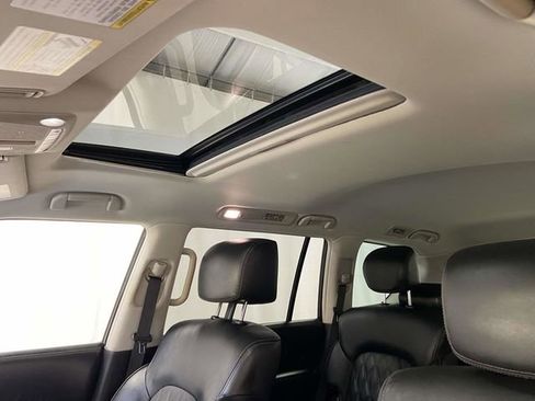Used 2023 Nissan Armada Platinum w/ Captain's Chairs Package image 13