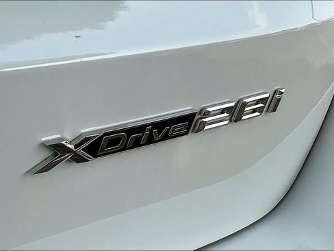 Used 2025 BMW X1 xDrive28i w/ Convenience Package AWD/4WD image 19