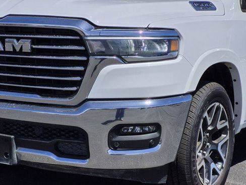 Certified 2025 RAM 1500 Laramie AWD/4WD image 9