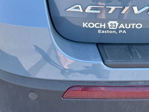 Used 2025 Ford Explorer Active w/ Active Comfort Package AWD/4WD image 18