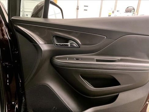 Used 2018 Buick Encore Preferred FWD image 23
