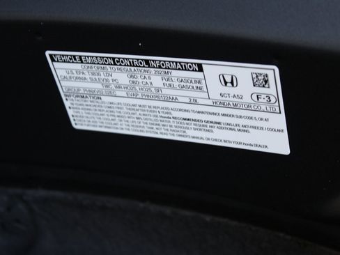 Used 2023 Honda HR-V LX image 17
