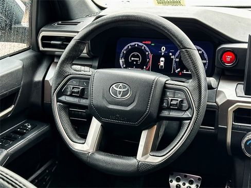 Used 2024 Toyota Tacoma TRD Sport image 26