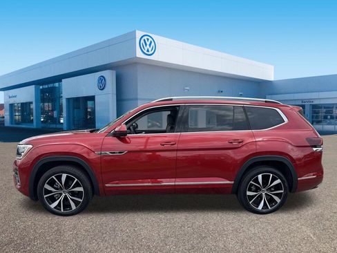 Certified 2024 Volkswagen Atlas SEL Premium R-Line AWD/4WD image 4
