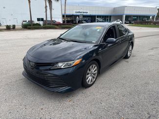 Used 2020 Toyota Camry LE video 1
