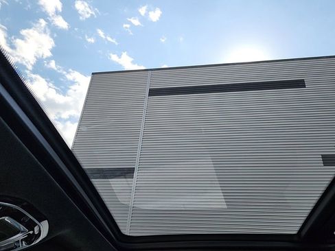 New 2024 Jeep Grand Wagoneer L Series II w/ Quick Order Packagew 28T image 19