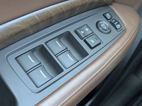 Used 2019 Acura MDX FWD w/ Advance Package image 28