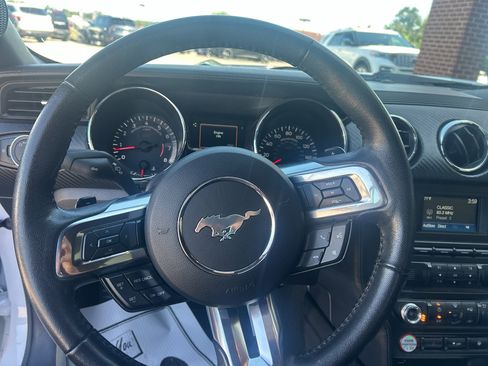 Used 2016 Ford Mustang Convertible w/ Equipment Group 051A RWD image 19