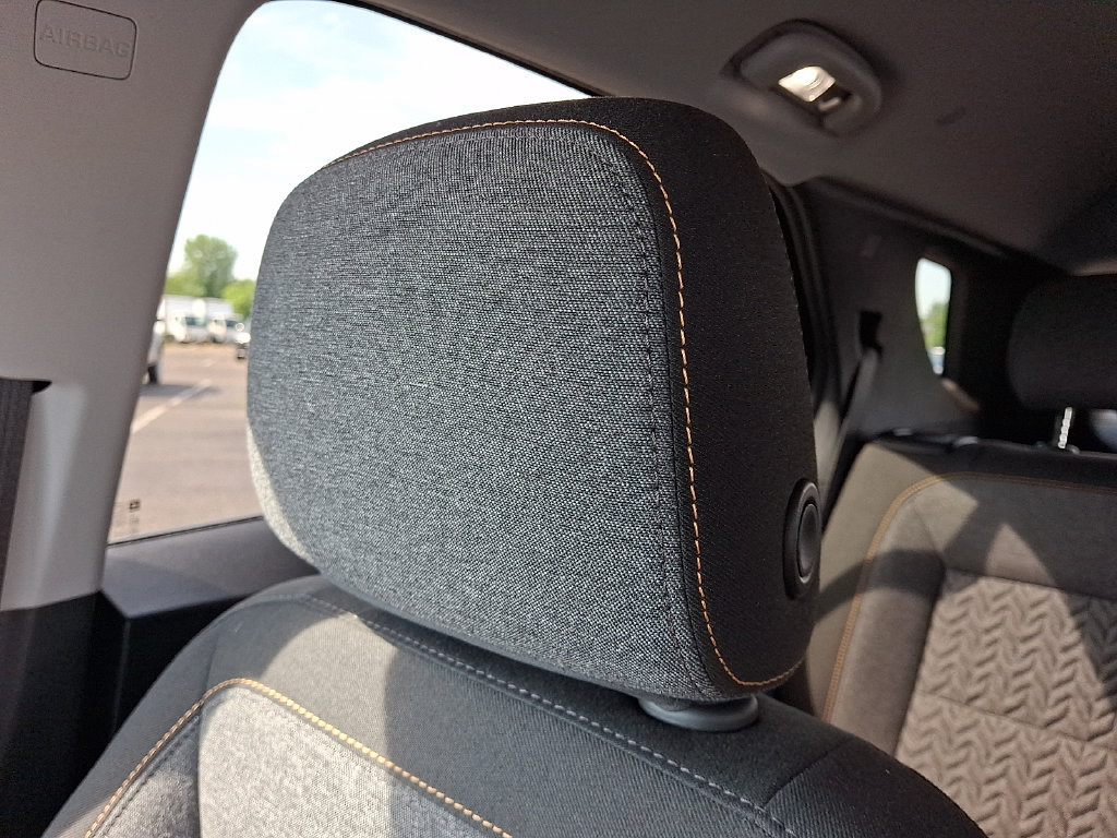 Used 2023 Chevrolet Equinox LT AWD/4WD image 18
