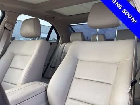 Used 2014 Mercedes-Benz E 350 Sedan image 10