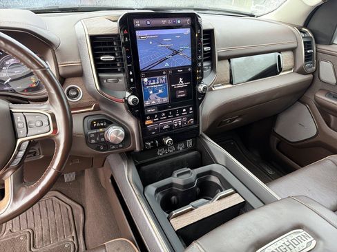 Used 2025 RAM 1500 Limited AWD/4WD image 29