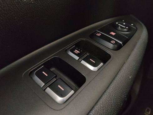Used 2018 Kia Optima LX FWD image 27