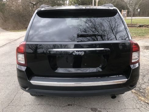 Used 2016 Jeep Compass High Altitude image 8