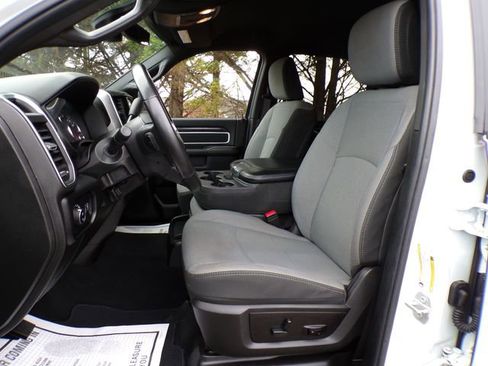 Used 2024 RAM 3500 Big Horn image 13