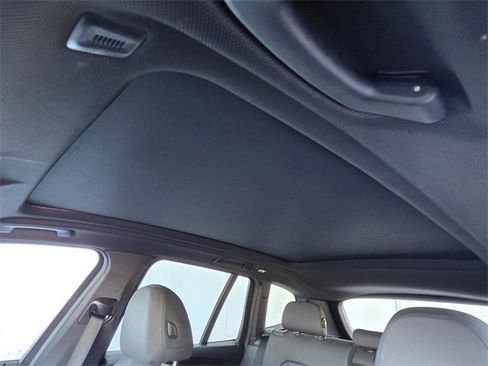 Used 2018 BMW X3 xDrive30i image 7