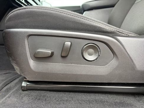 Used 2024 Chevrolet Colorado Trail Boss w/ Advanced Trailering Package AWD/4WD image 22