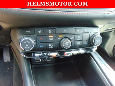 Certified 2023 Dodge Durango GT image 16