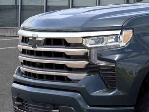 New 2026 Chevrolet Silverado 1500 High Country AWD/4WD image 13
