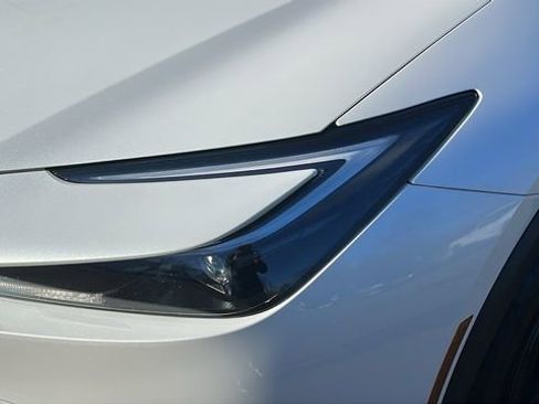 New 2026 Toyota Prius Plug-In Hybrid image 4