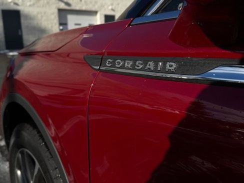 Certified 2021 Lincoln Corsair AWD w/ Equipment Group 101A image 3