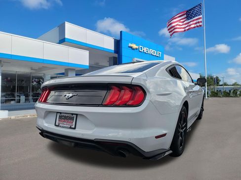 Used 2021 Ford Mustang Premium RWD image 3