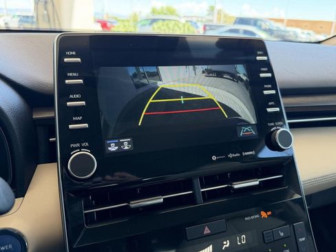 Used 2019 Toyota Avalon XLE w/ Carpet Mat Package FWD image 36