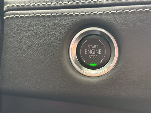 New 2026 Cadillac Escalade ESV V AWD/4WD image 34