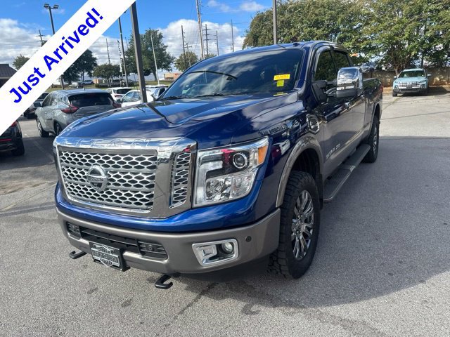 Used 2016 Nissan Titan Platinum Reserve AWD/4WD image 9