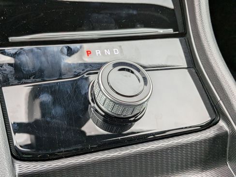 New 2025 Jeep Grand Cherokee Altitude image 16