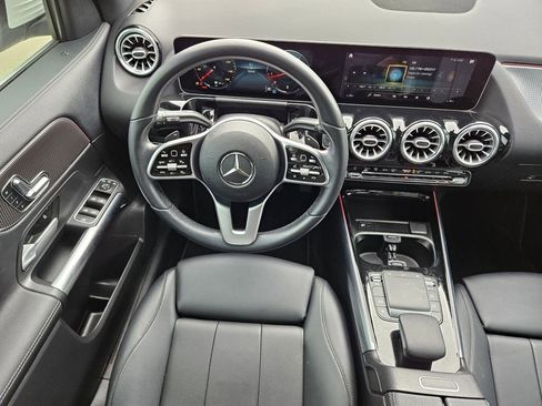 Used 2021 Mercedes-Benz GLA 250 image 26