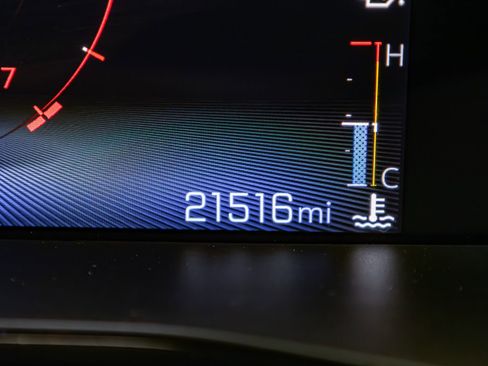 Used 2023 Chevrolet Colorado Z71 w/ Z71 Convenience Package 2 image 18