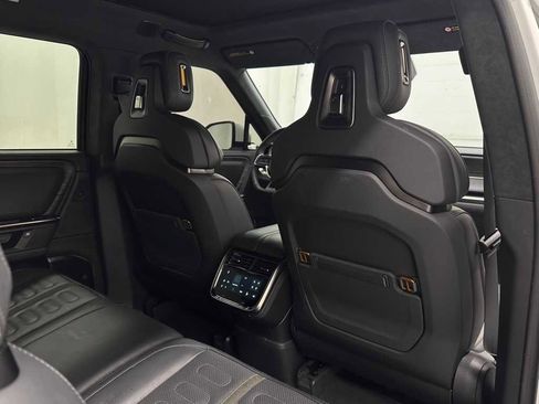 Used 2025 Rivian R1S Adventure image 21