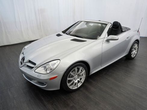 Used 2006 Mercedes-Benz SLK 350 image 3