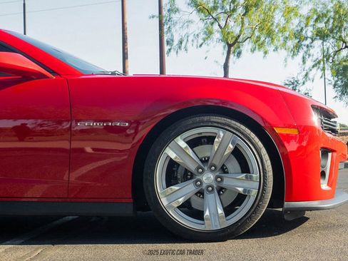 Used 2013 Chevrolet Camaro ZL1 image 11