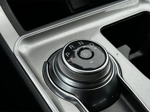 Certified 2023 Ford Edge SEL image 19