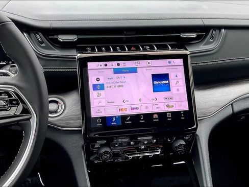 New 2025 Jeep Grand Cherokee L Overland image 8