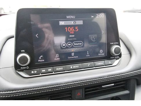 Used 2023 Nissan Rogue SV image 19