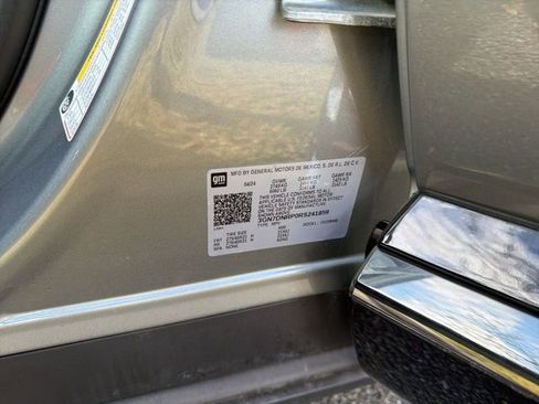 Certified 2024 Chevrolet Equinox EV RS image 12