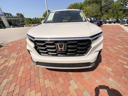 Certified 2025 Honda Pilot EX-L image 26