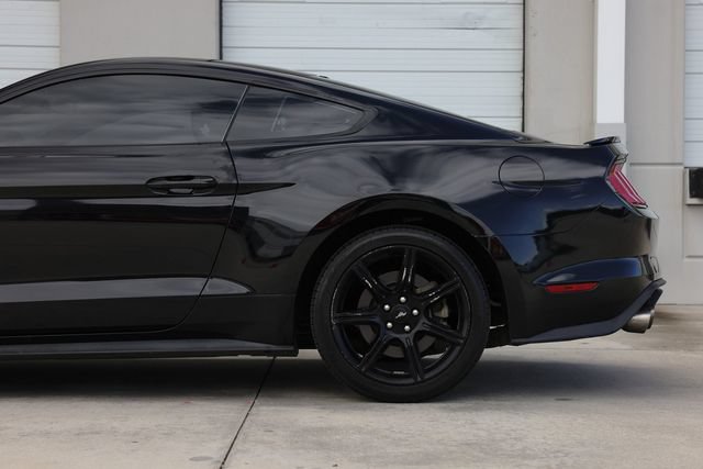 Used 2019 Ford Mustang GT RWD image 24