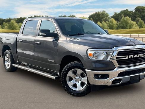 Used 2020 RAM 1500 Big Horn AWD/4WD image 2